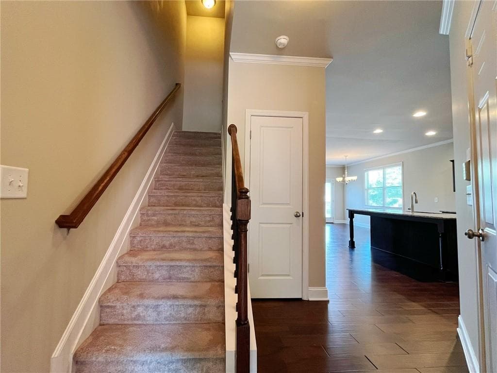 3 bedroom, 3 bathroom townhouse for rent at 330 Holdings Drive, Lawrenceville, GA 30044 for $2,200 a month — photo 3