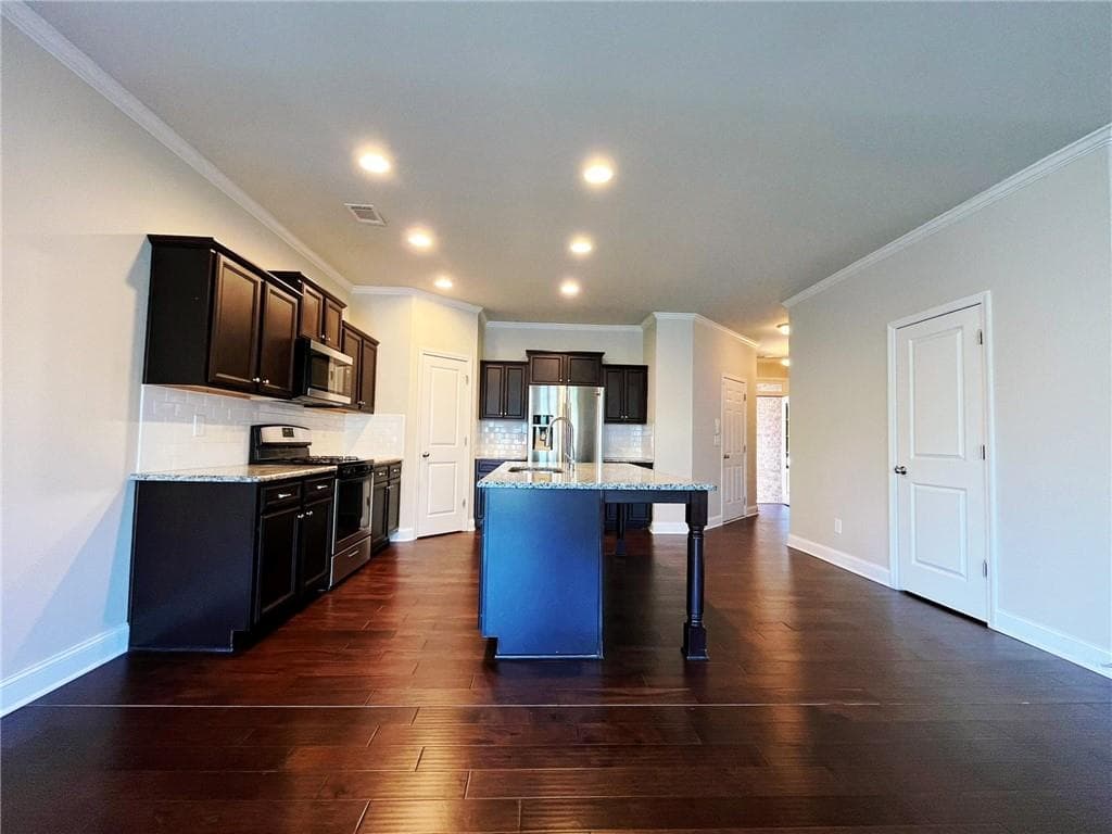 3 bedroom, 3 bathroom townhouse for rent at 330 Holdings Drive, Lawrenceville, GA 30044 for $2,200 a month — photo 7