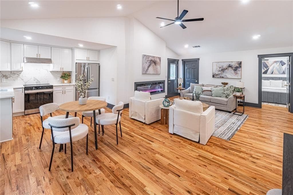 3 bedroom, 2 bathroom, 1,090 sq ft single family residence for sale at 1881 Sylvia Street, Austell, GA 30106 — photo 7