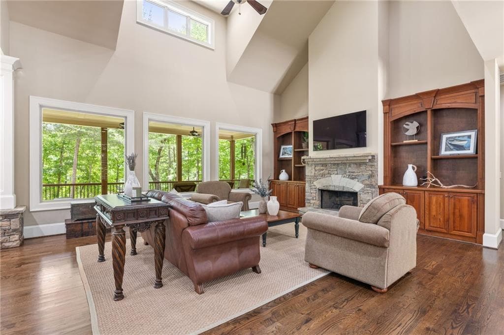 4 bedroom, 4 bathroom, 3,992 sq ft single family residence under contract at 6485 Julian Road, Gainesville, GA 30506 — photo 8