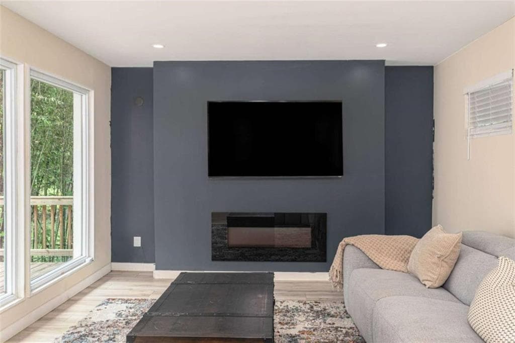 3 bedroom, 3 bathroom, 1,875 sq ft single family residence for sale at 2781 Rollingwood Lane, Atlanta, GA 30316 — photo 8
