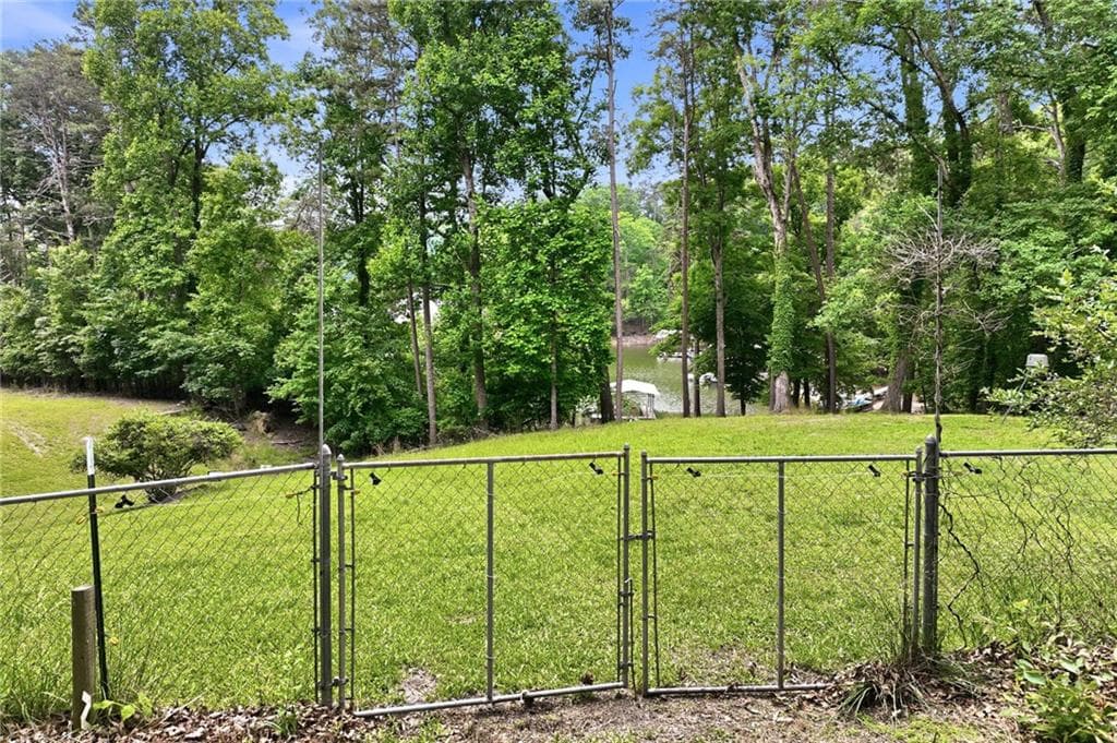 4 bedroom, 4 bathroom, 2,556 sq ft single family residence for sale at 3334 Little Circle, Gainesville, GA 30506 — photo 9