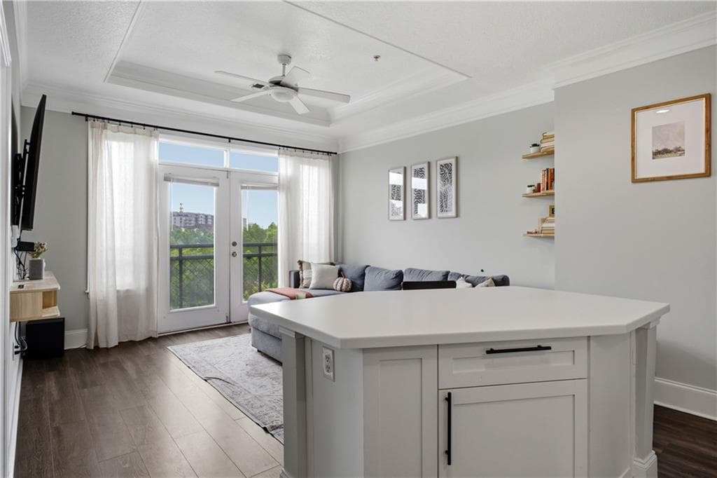 2 bedroom, 2 bathroom, 1,155 sq ft condominium for sale at 400 17th Street 2407, Atlanta, GA 30363 — photo 5