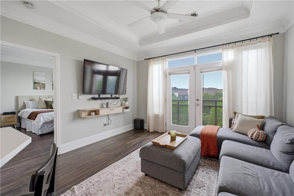 2 bedroom, 2 bathroom, 1,155 sq ft condominium for sale at 400 17th Street 2407, Atlanta, GA 30363 — photo 3