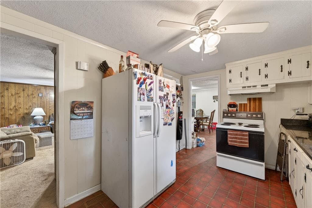 2 bedroom, 1 bathroom, 1,196 sq ft single family residence for sale at 4399 Highway 411, Rydal, GA 30171 — photo 6