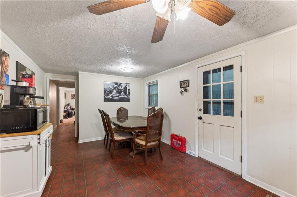 2 bedroom, 1 bathroom, 1,196 sq ft single family residence for sale at 4399 Highway 411, Rydal, GA 30171 — photo 10