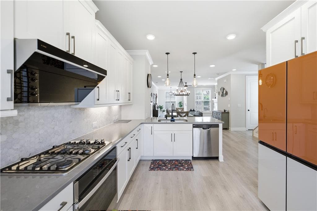 3 bedroom, 4 bathroom, 2,113 sq ft townhouse for sale at 324 Marlowe Alley 119, Johns Creek, GA 30024 — photo 10