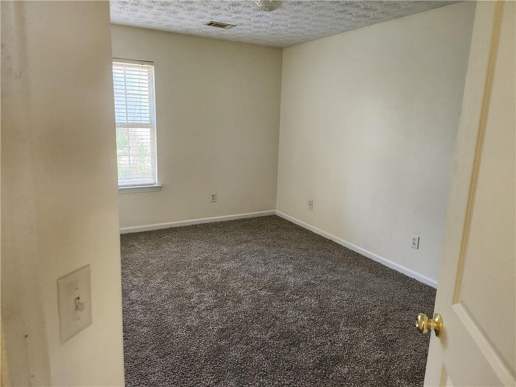 3 bedroom, 3 bathroom, 1,206 sq ft townhouse for sale at 2935 Fields Drive, Lithonia, GA 30038 — photo 10