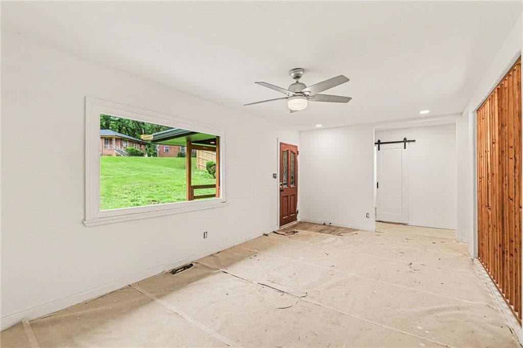 3 bedroom, 2 bathroom, 1,175 sq ft single family residence for sale at 186 Arcadia Circle, Atlanta, GA 30314 — photo 6