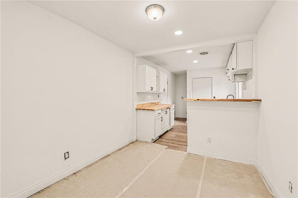 3 bedroom, 2 bathroom, 1,175 sq ft single family residence for sale at 186 Arcadia Circle, Atlanta, GA 30314 — photo 7
