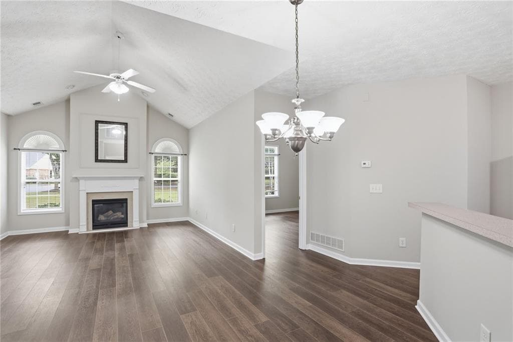 2 bedroom, 2 bathroom, 1,332 sq ft condominium under contract at 3703 Villa Springs Circle, Powder Springs, GA 30127 — photo 6