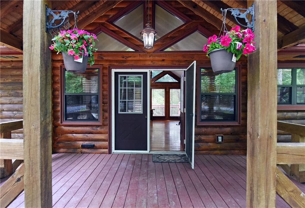 3 bedroom, 2 bathroom, 1,476 sq ft single family residence for sale at 3857 Gumlog Road, Young Harris, GA 30582 — photo 2