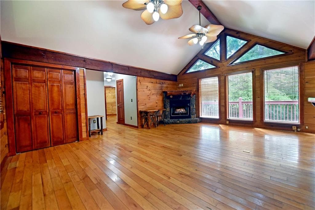 3 bedroom, 2 bathroom, 1,476 sq ft single family residence for sale at 3857 Gumlog Road, Young Harris, GA 30582 — photo 6
