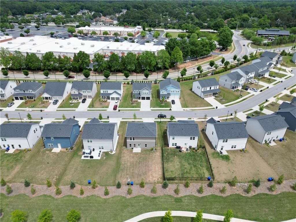 4 bedroom, 3 bathroom, 2,192 sq ft single family residence for sale at 2197 Boxwood Circle, Conyers, GA 30094 — photo 8