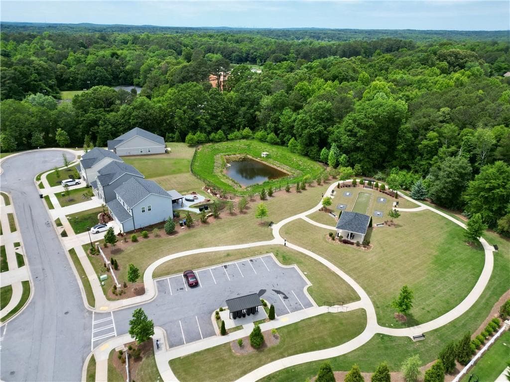 4 bedroom, 3 bathroom, 2,192 sq ft single family residence for sale at 2197 Boxwood Circle, Conyers, GA 30094 — photo 9