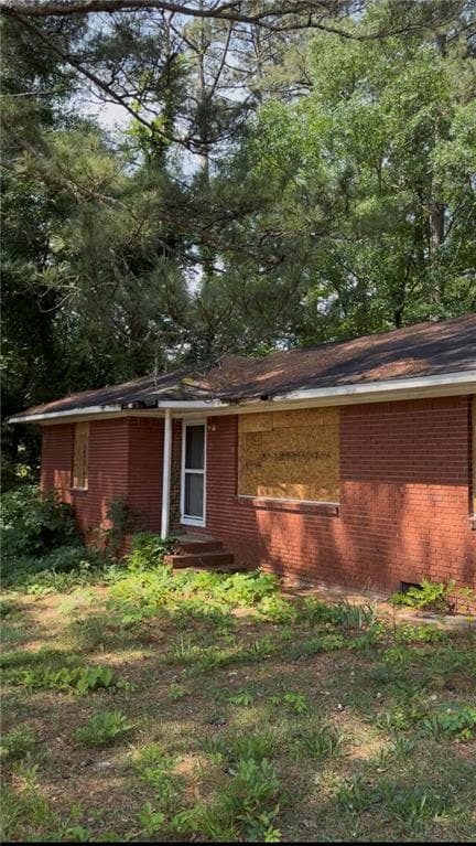 3 bedroom, 2 bathroom, 1,149 sq ft single family residence for sale at 4470 Austell Road, Austell, GA 30106
