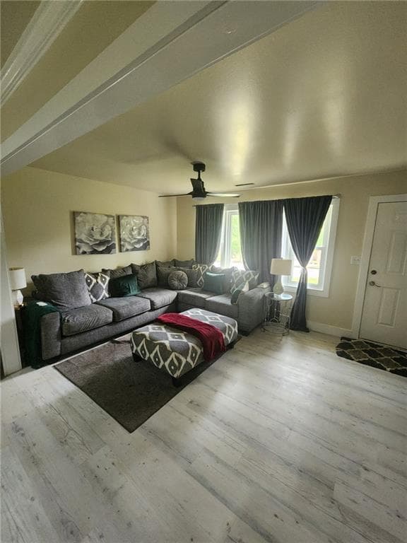 3 bedroom, 2 bathroom, 1,136 sq ft single family residence for sale at 2717 Hutch Drive, Decatur, GA 30034 — photo 5