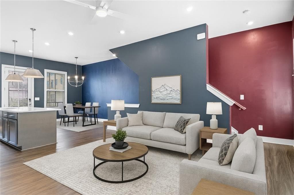 2 bedroom, 3 bathroom, 1,680 sq ft townhouse for sale at 988 Viney Way, Atlanta, GA 30318 — photo 2