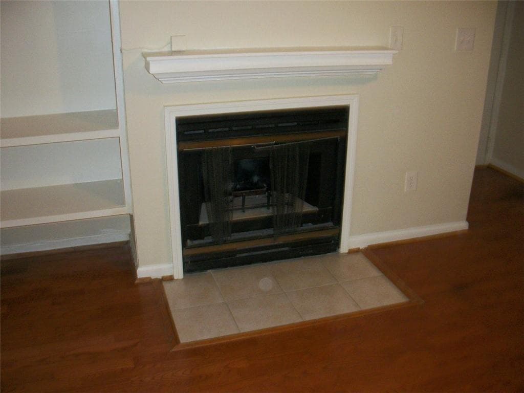 1 bedroom, 1 bathroom, 629 sq ft condominium for sale at 507 Granville Court, Sandy Springs, GA 30328 — photo 4