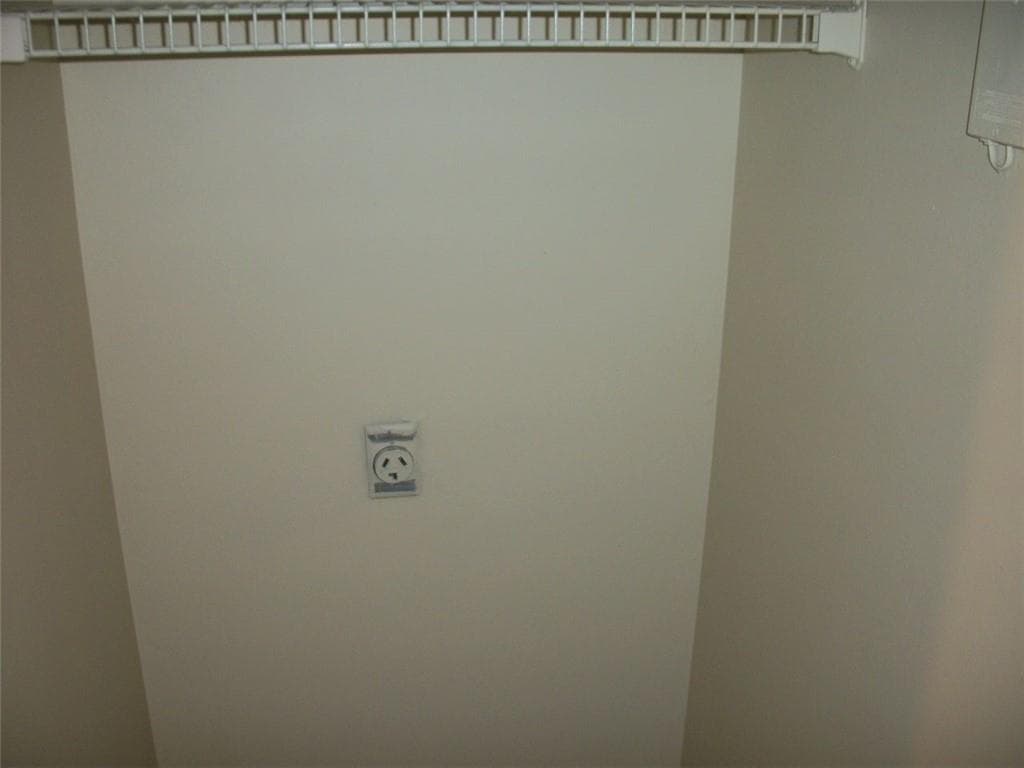 1 bedroom, 1 bathroom, 629 sq ft condominium for sale at 507 Granville Court, Sandy Springs, GA 30328 — photo 7
