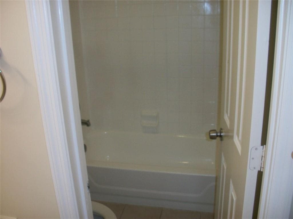 1 bedroom, 1 bathroom, 629 sq ft condominium for sale at 507 Granville Court, Sandy Springs, GA 30328 — photo 9