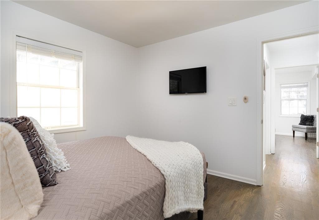 3 bedroom, 2 bathroom, 1,260 sq ft duplex for rent at 799 Verner Street b, Atlanta, GA 30318 for $2,995 a month — photo 10