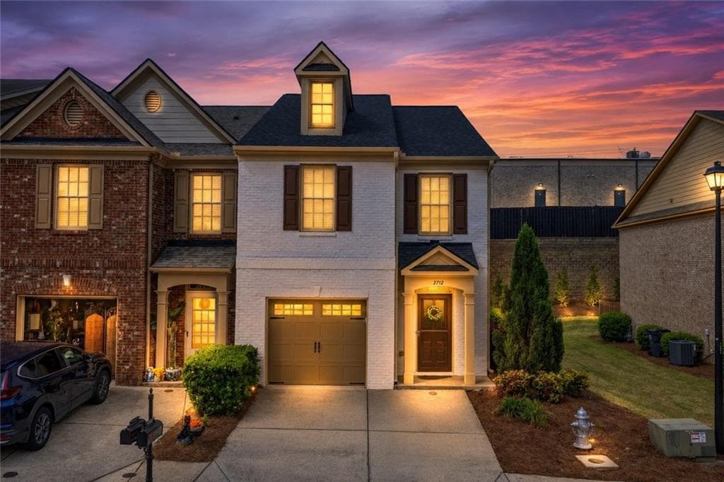 2712 Beynon Lane, Suwanee, GA 30024 — most recent listing photo