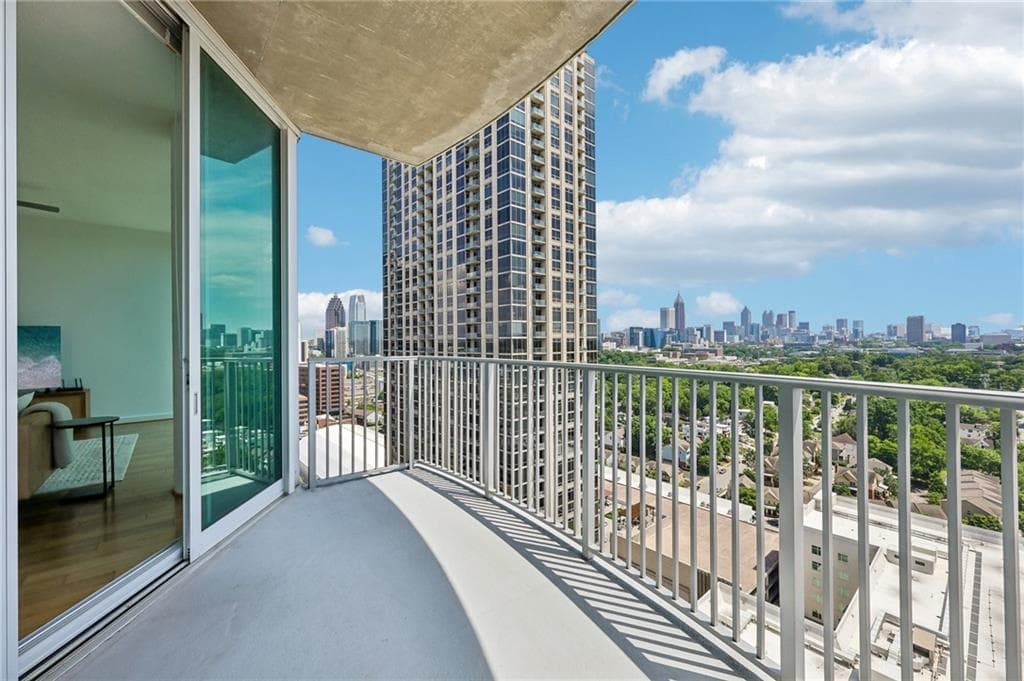 2 bedroom, 2 bathroom, 1,743 sq ft condominium for sale at 361 17th Street 1923, Atlanta, GA 30363 — photo 10