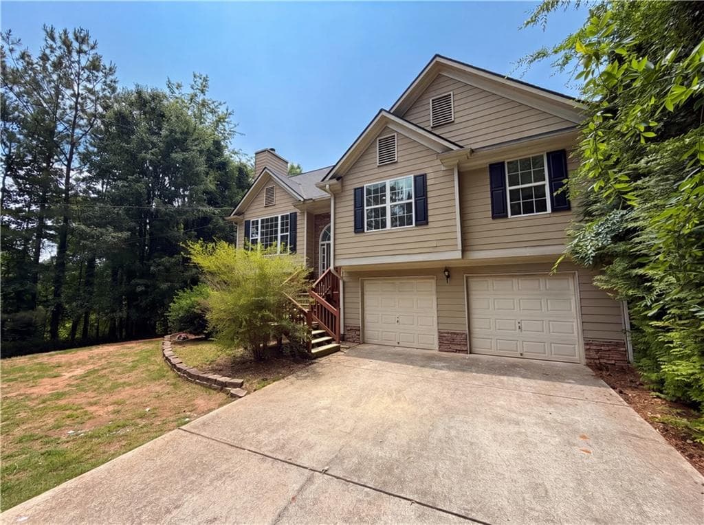 3 bedroom, 3 bathroom, 1,789 sq ft single family residence for sale at 3548 Herren Drive, Smyrna, GA 30082 — photo 2