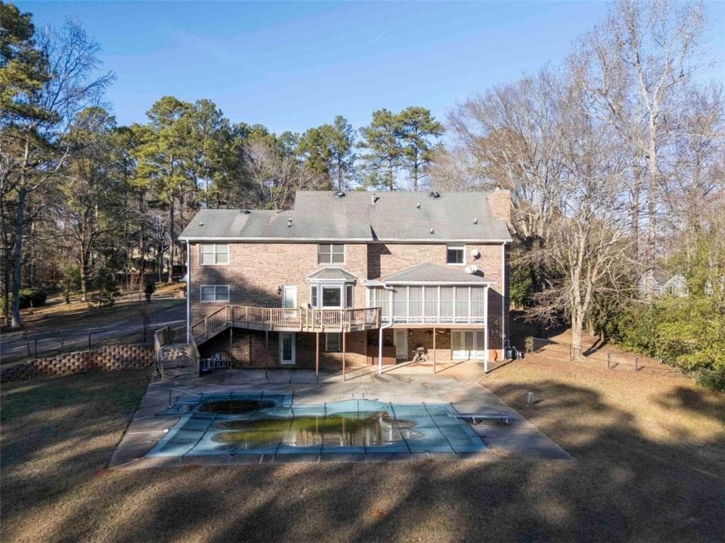 6 bedroom, 5 bathroom, 3,223 sq ft single family residence for sale at 135 Acton Drive, Fayetteville, GA 30215 — photo 3