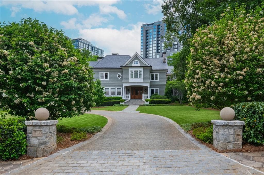 7 bedroom, 9 bathroom, 11,177 sq ft single family residence sold at 210 Peachtree Circle, Atlanta, GA 30309