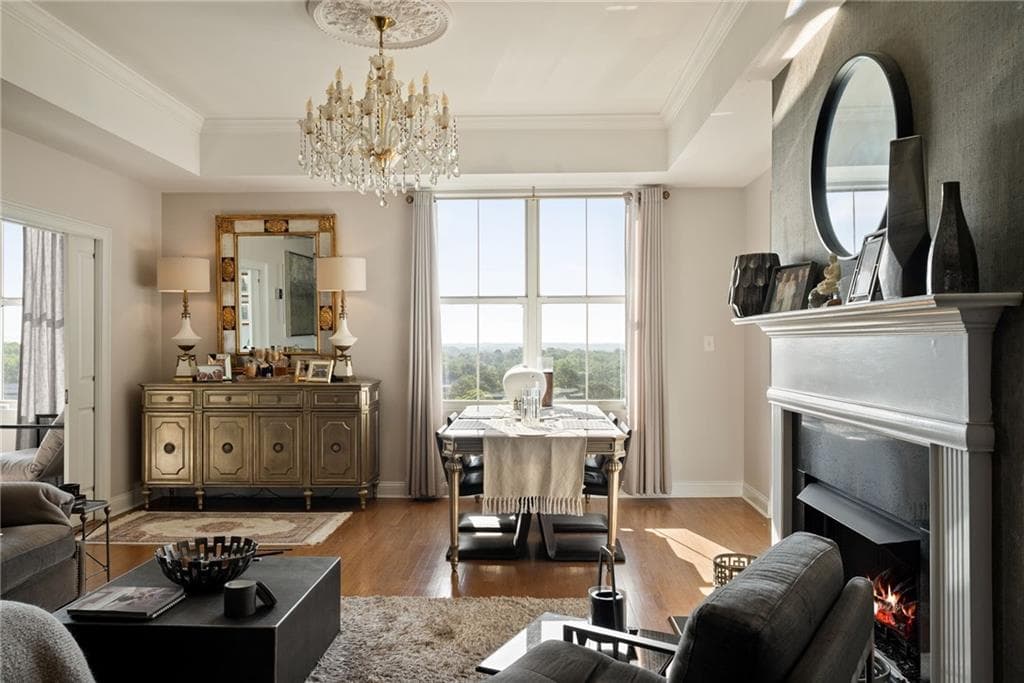 2 bedroom, 2 bathroom, 1,328 sq ft condominium for sale at 2881 Peachtree Road 1102, Atlanta, GA 30305 — photo 8