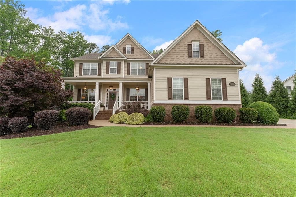 5 bedroom, 4 bathroom, 4,291 sq ft single family residence for sale at 10130 Peaks Parkway, Milton, GA 30004 — photo 3