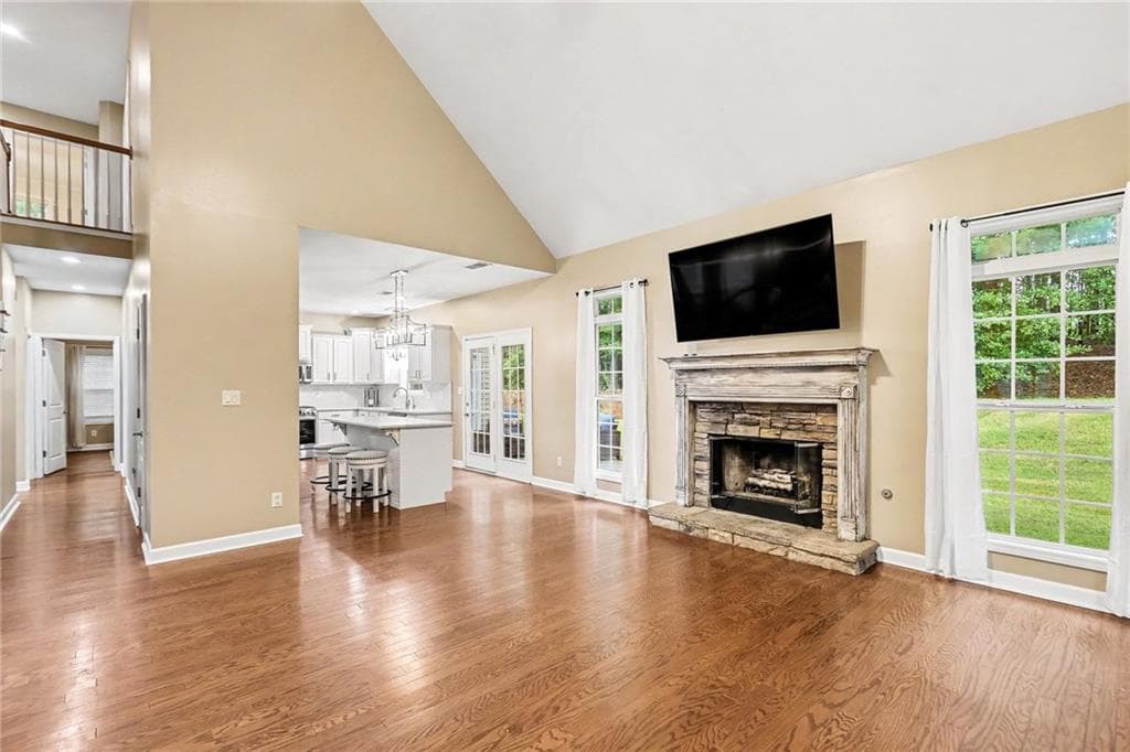 5 bedroom, 4 bathroom, 2,880 sq ft single family residence for sale at 160 Brittany Lane, Senoia, GA 30276 — photo 6