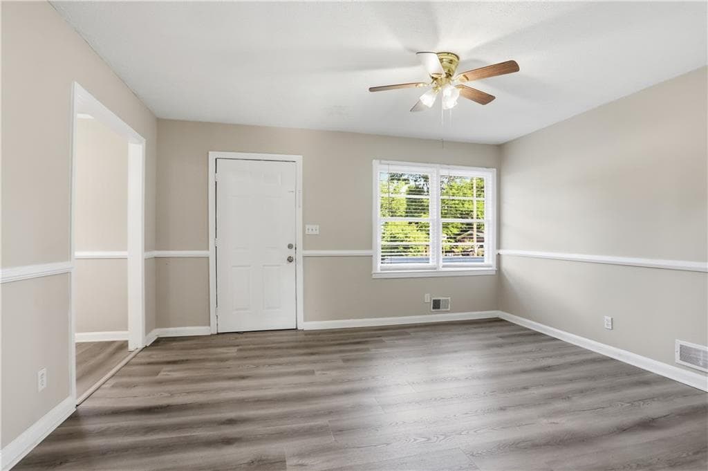 2 bedroom, 1 bathroom, 1,080 sq ft single family residence for sale at 4570 Old Cowan Road, Acworth, GA 30101 — photo 7
