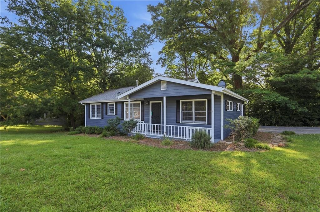 2 bedroom, 1 bathroom, 1,080 sq ft single family residence for sale at 4570 Old Cowan Road, Acworth, GA 30101 — photo 9