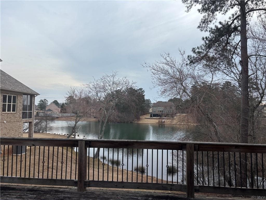 5 bedroom, 6 bathroom, 4,006 sq ft single family residence for sale at 2525 Lake Erma Drive, Hampton, GA 30228 — photo 4