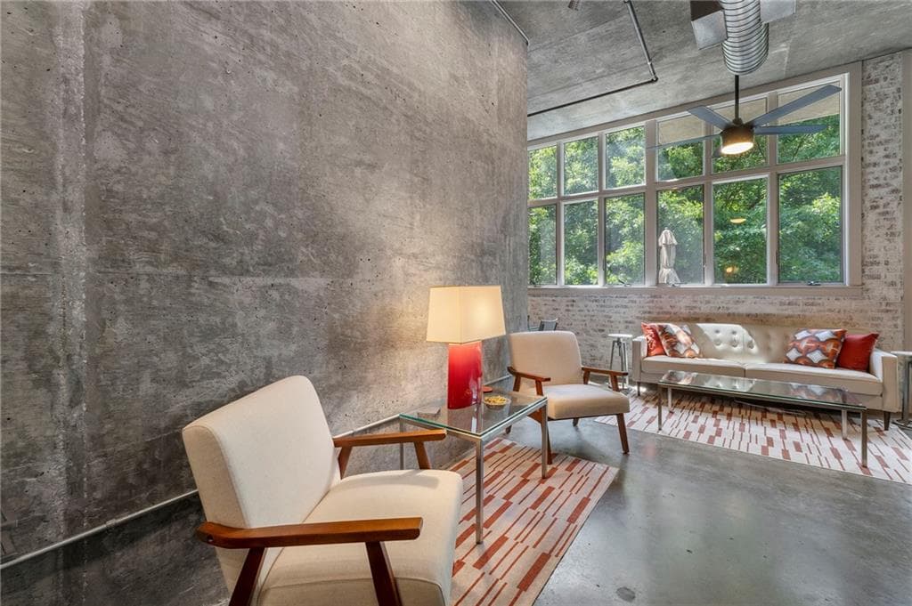 1 bedroom, 1 bathroom, 746 sq ft condominium for sale at 640 Glen Iris Drive 418, Atlanta, GA 30308 — photo 5