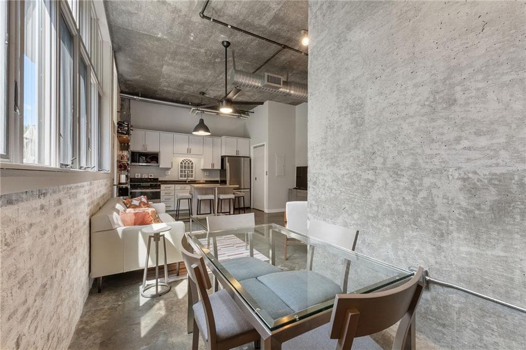 1 bedroom, 1 bathroom, 746 sq ft condominium for sale at 640 Glen Iris Drive 418, Atlanta, GA 30308 — photo 10