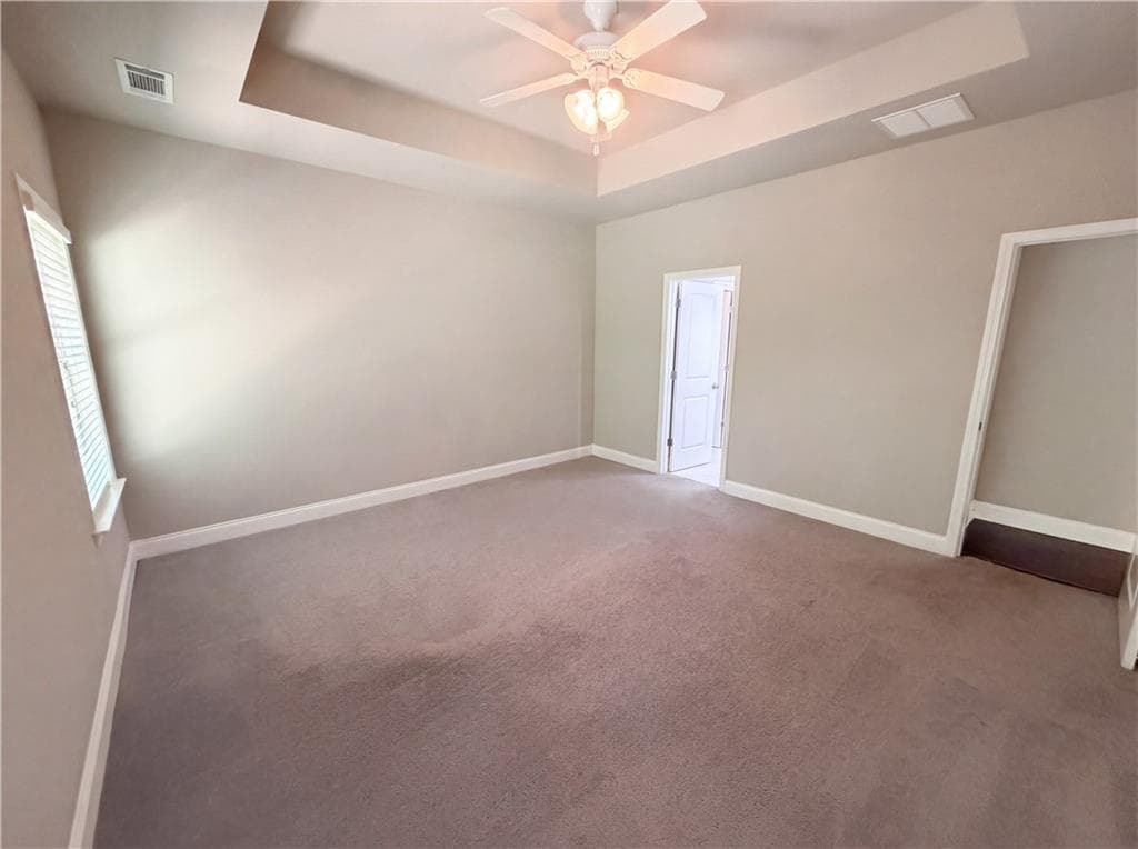 3 bedroom, 2 bathroom, 2,043 sq ft single family residence for sale at 1209 Windstone Drive, Winder, GA 30680 — photo 4