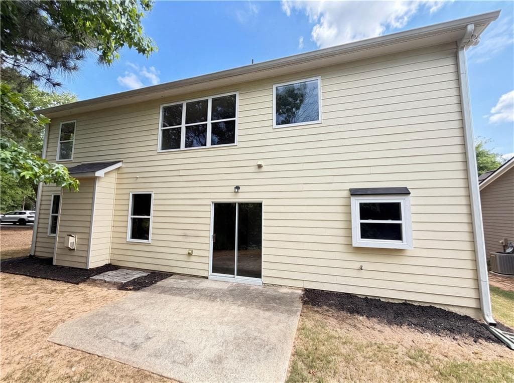 4 bedroom, 3 bathroom, 2,894 sq ft single family residence for sale at 109 Puckett Court, Canton, GA 30115 — photo 5