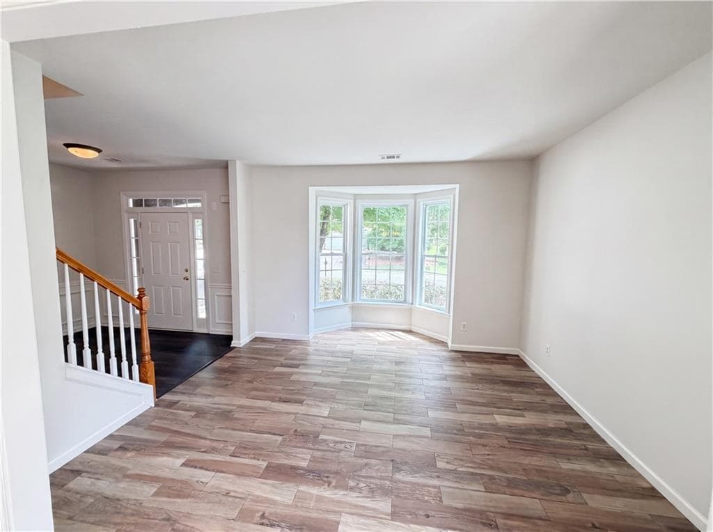 4 bedroom, 3 bathroom, 2,894 sq ft single family residence for sale at 109 Puckett Court, Canton, GA 30115 — photo 9