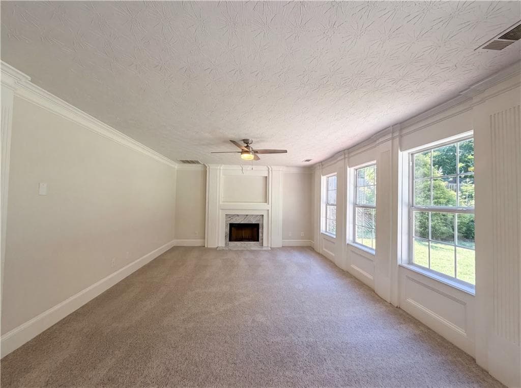 4 bedroom, 3 bathroom, 1,968 sq ft single family residence under contract at 3324 Baymount Way, Lawrenceville, GA 30043 — photo 3