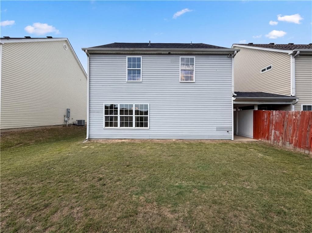 3 bedroom, 3 bathroom, 1,809 sq ft single family residence for sale at 6126 Hickory Lane Drive, Union City, GA 30291 — photo 5