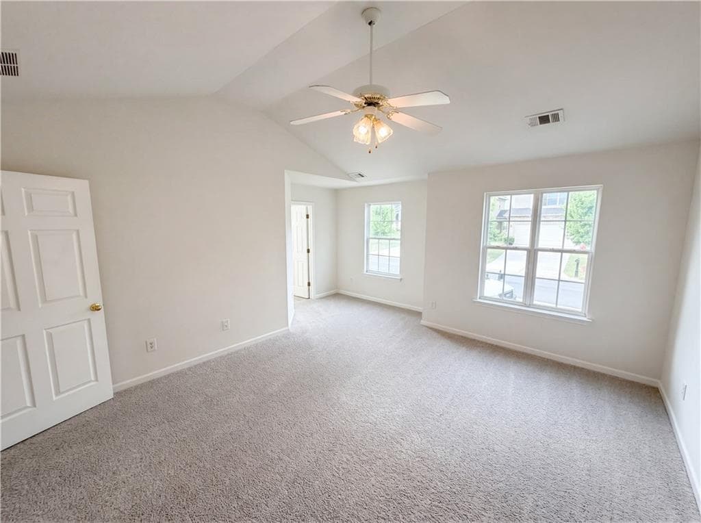 3 bedroom, 3 bathroom, 1,809 sq ft single family residence for sale at 6126 Hickory Lane Drive, Union City, GA 30291 — photo 10
