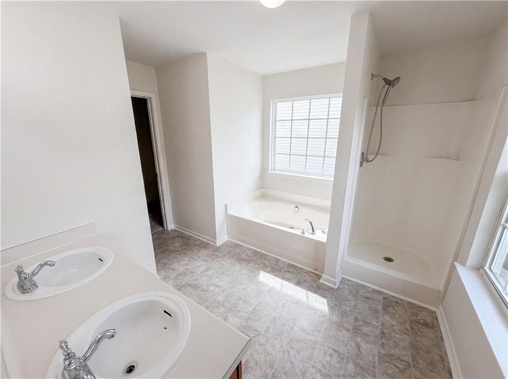 3 bedroom, 3 bathroom, 1,809 sq ft single family residence for sale at 6126 Hickory Lane Drive, Union City, GA 30291 — photo 6