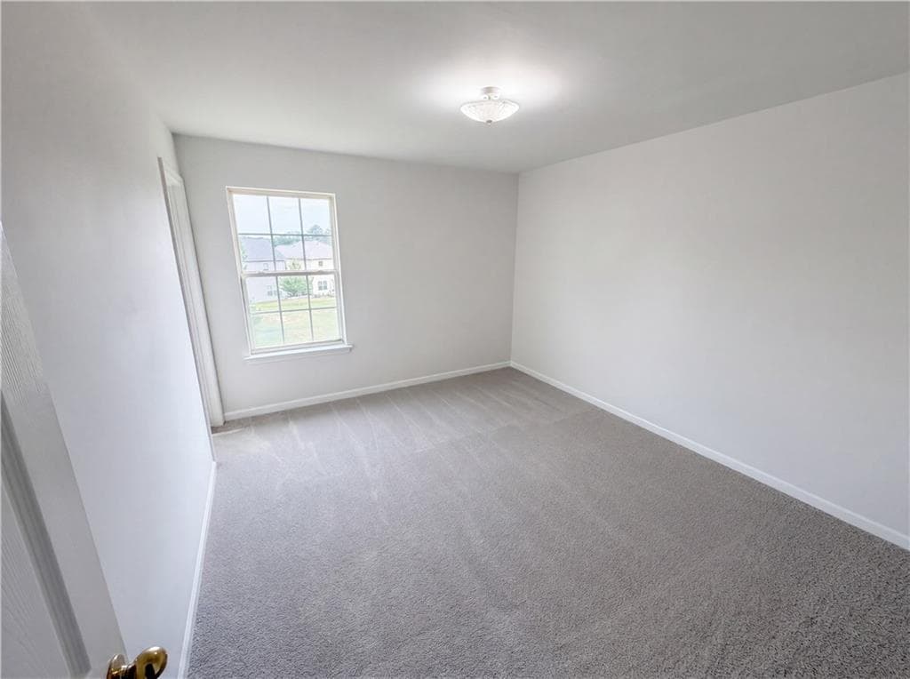 3 bedroom, 3 bathroom, 1,809 sq ft single family residence for sale at 6126 Hickory Lane Drive, Union City, GA 30291 — photo 4