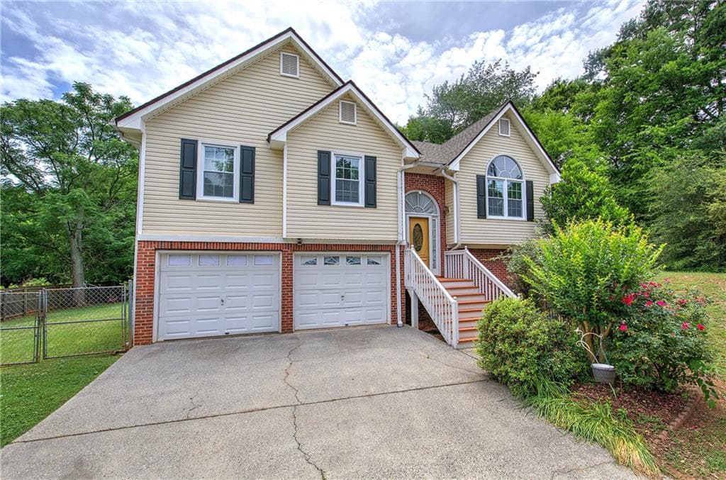 218 Gilreath Road, Cartersville, GA 30121 — most recent listing photo