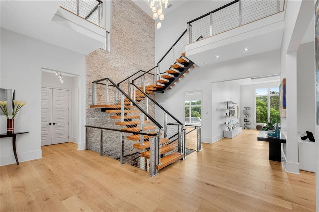 6 bedroom, 7 bathroom, 11,437 sq ft single family residence for sale at 645 River Knoll Drive, Marietta, GA 30067 — photo 6