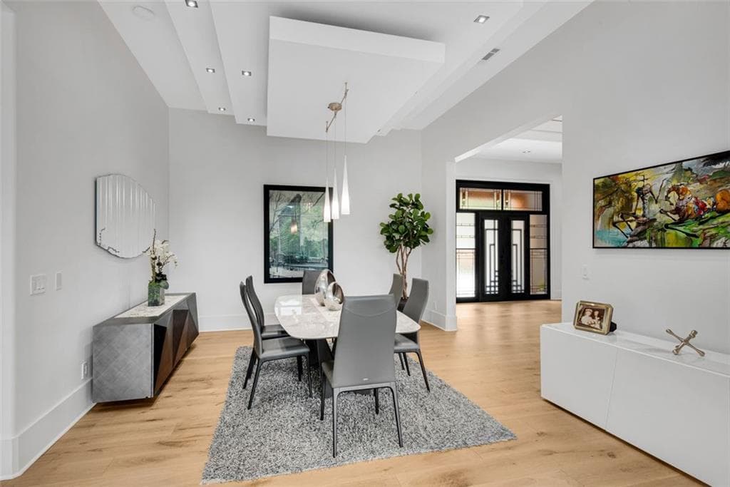 6 bedroom, 7 bathroom, 11,437 sq ft single family residence for sale at 645 River Knoll Drive, Marietta, GA 30067 — photo 10